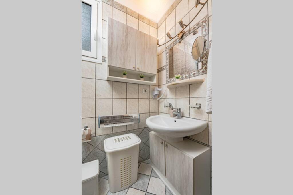 Dennis City Center Elegant Apartment Zákynthos by Eksteriør billede