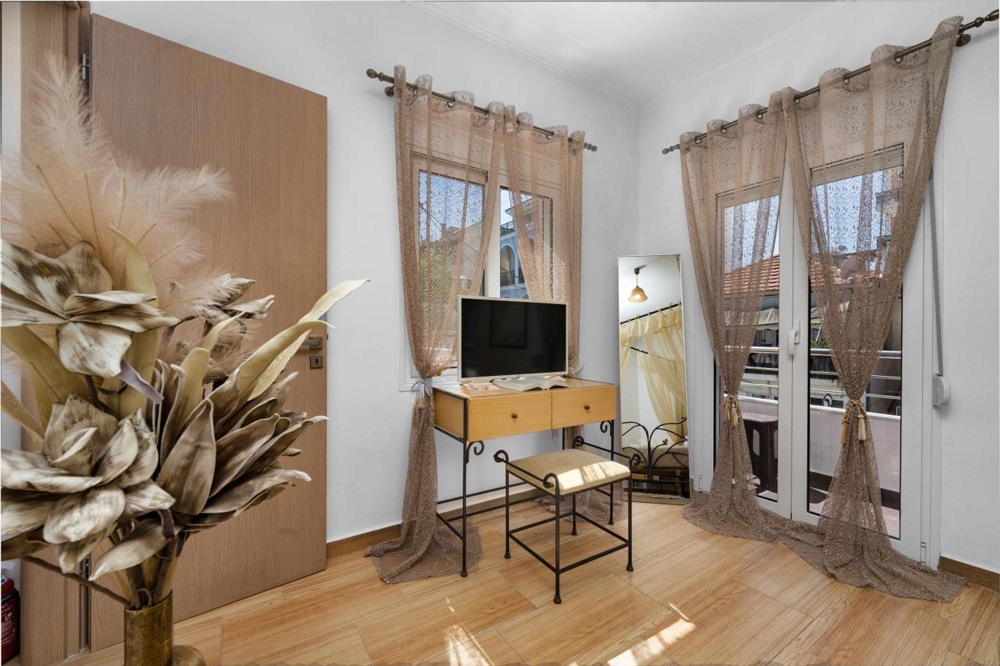 Dennis City Center Elegant Apartment Zákynthos by Eksteriør billede
