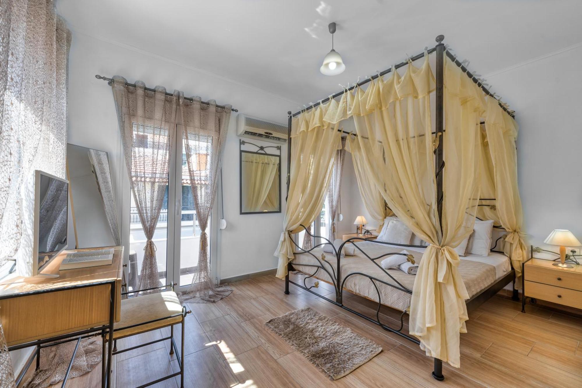 Dennis City Center Elegant Apartment Zákynthos by Eksteriør billede